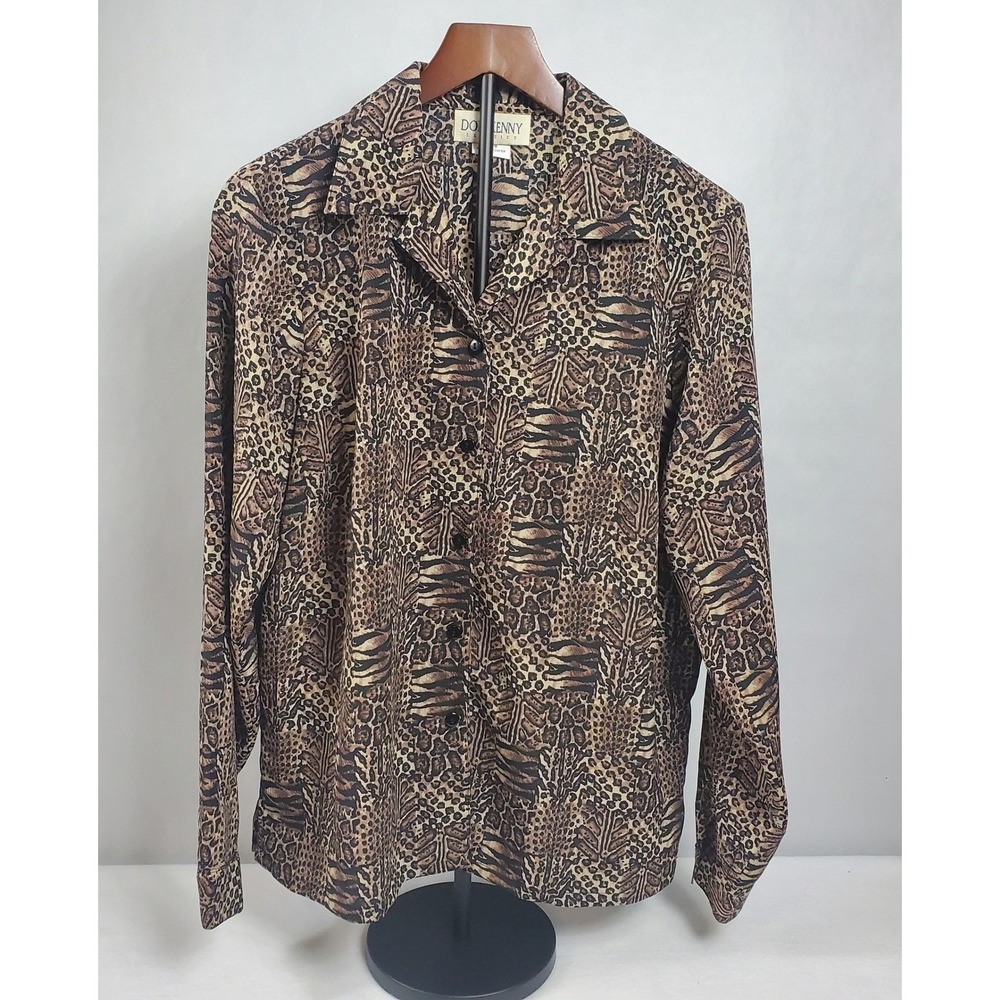 DONNKENNY CLASSICS Women's Leopard Zebra Print Button Down Shirt Medium
